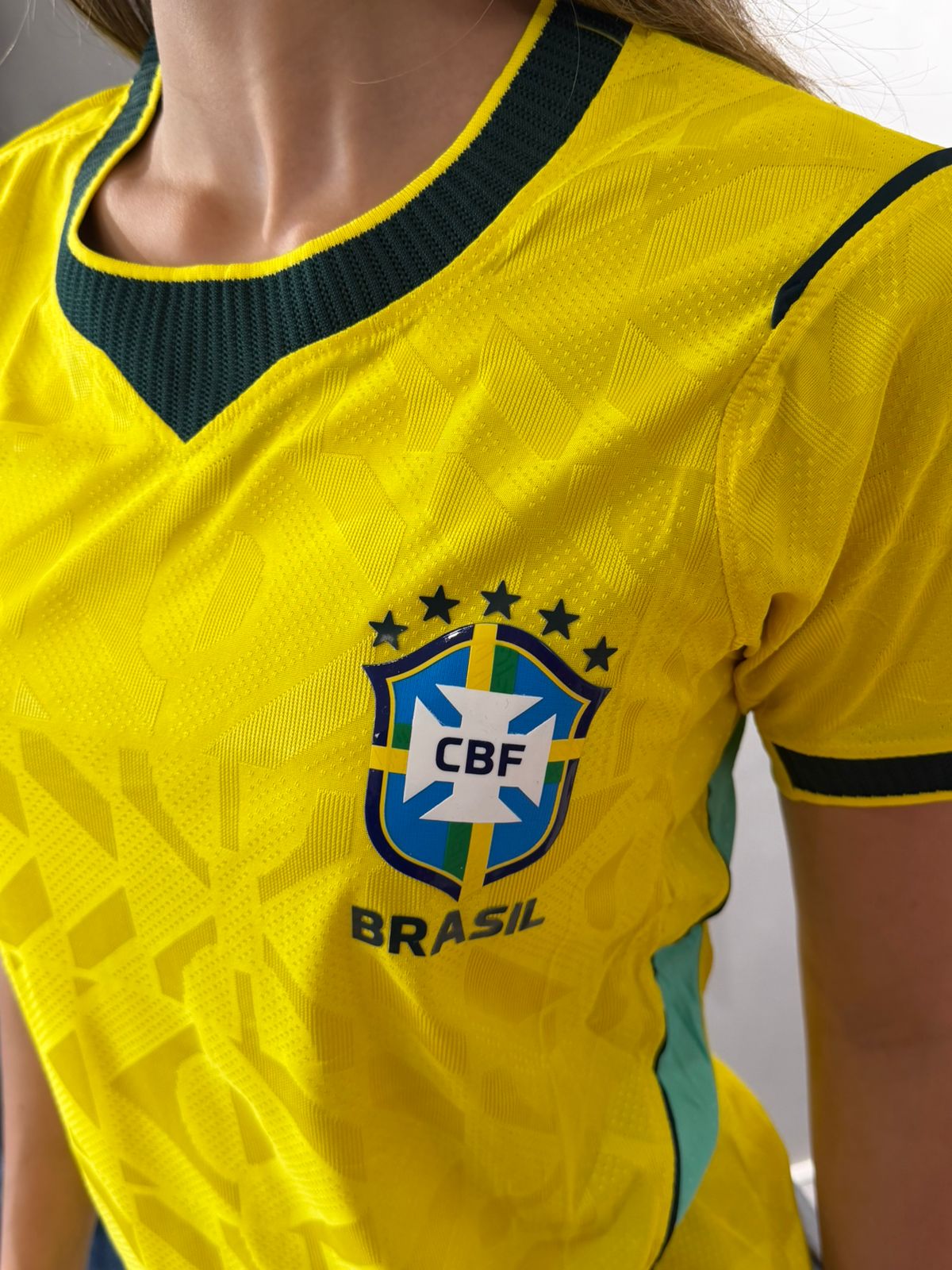 Brasil 2026 — Home · Feminina · Jogador — Amarela — foto 3