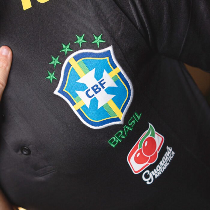 Camisa Pré-Jogo Brasil 2026 - Gola Polo Itaú Guaraná - Preta — foto 6