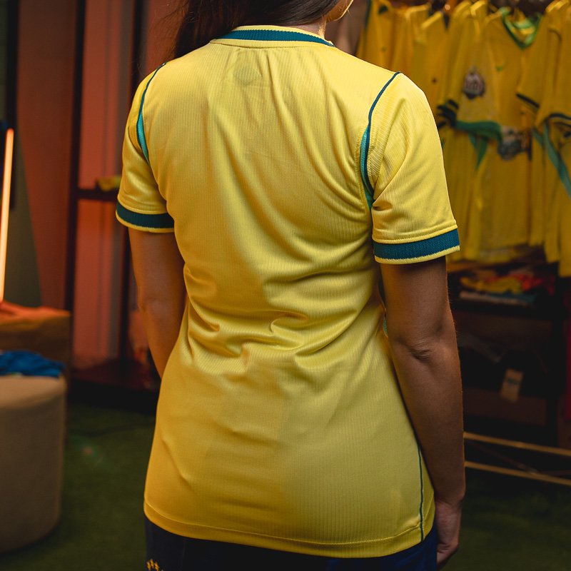 Brasil 2026 - Titular · Torcedor · Feminina — Amarela — foto 2