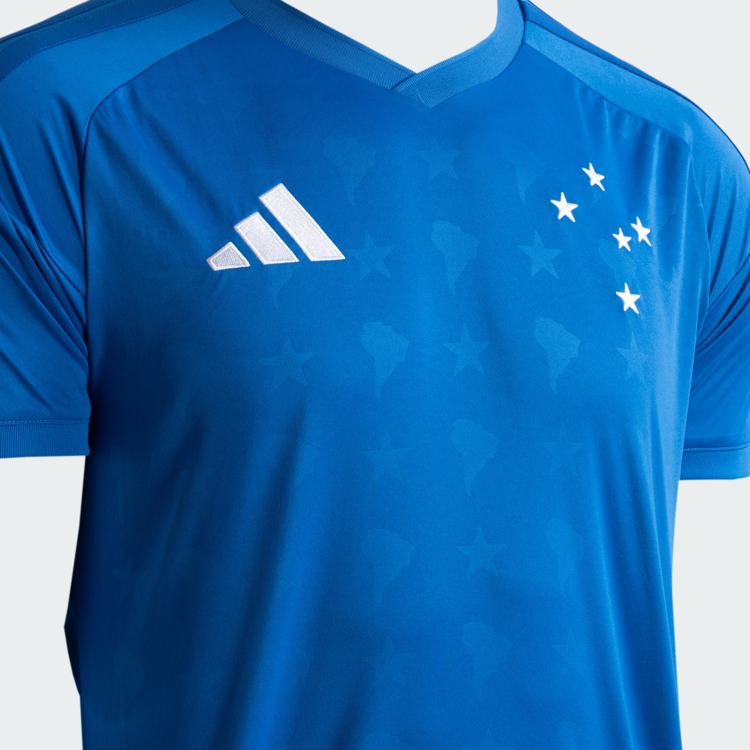 Cruzeiro 26/27 — Titular — foto 3