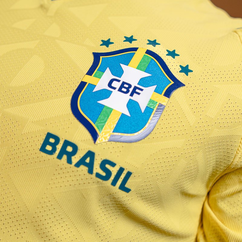 Brasil 2026 — Home · Jogador — Amarela — foto 4